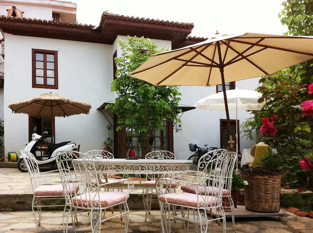 Collage House Hotel Bozhuyuk Turecko