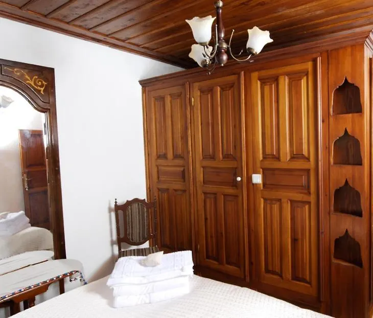 Collage House Hotel Bozhuyuk 0*,